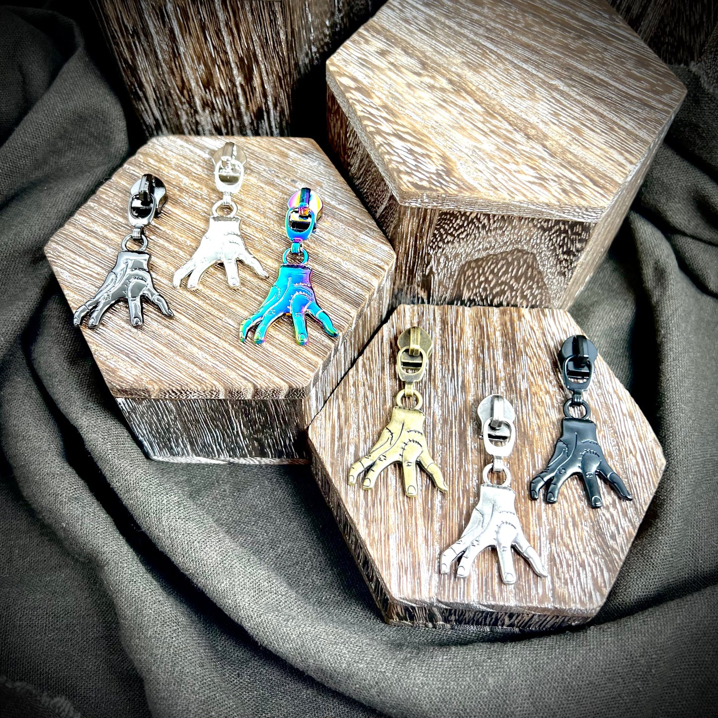 Hardware - Thing Nylon Zipper Pulls #5