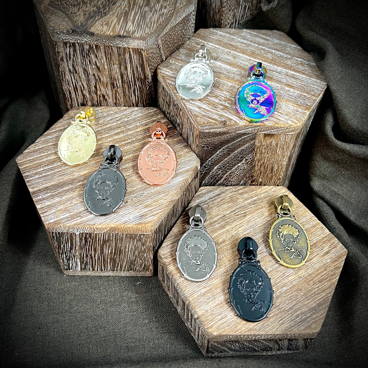 Hardware - Bride Nylon Zipper Pulls #5