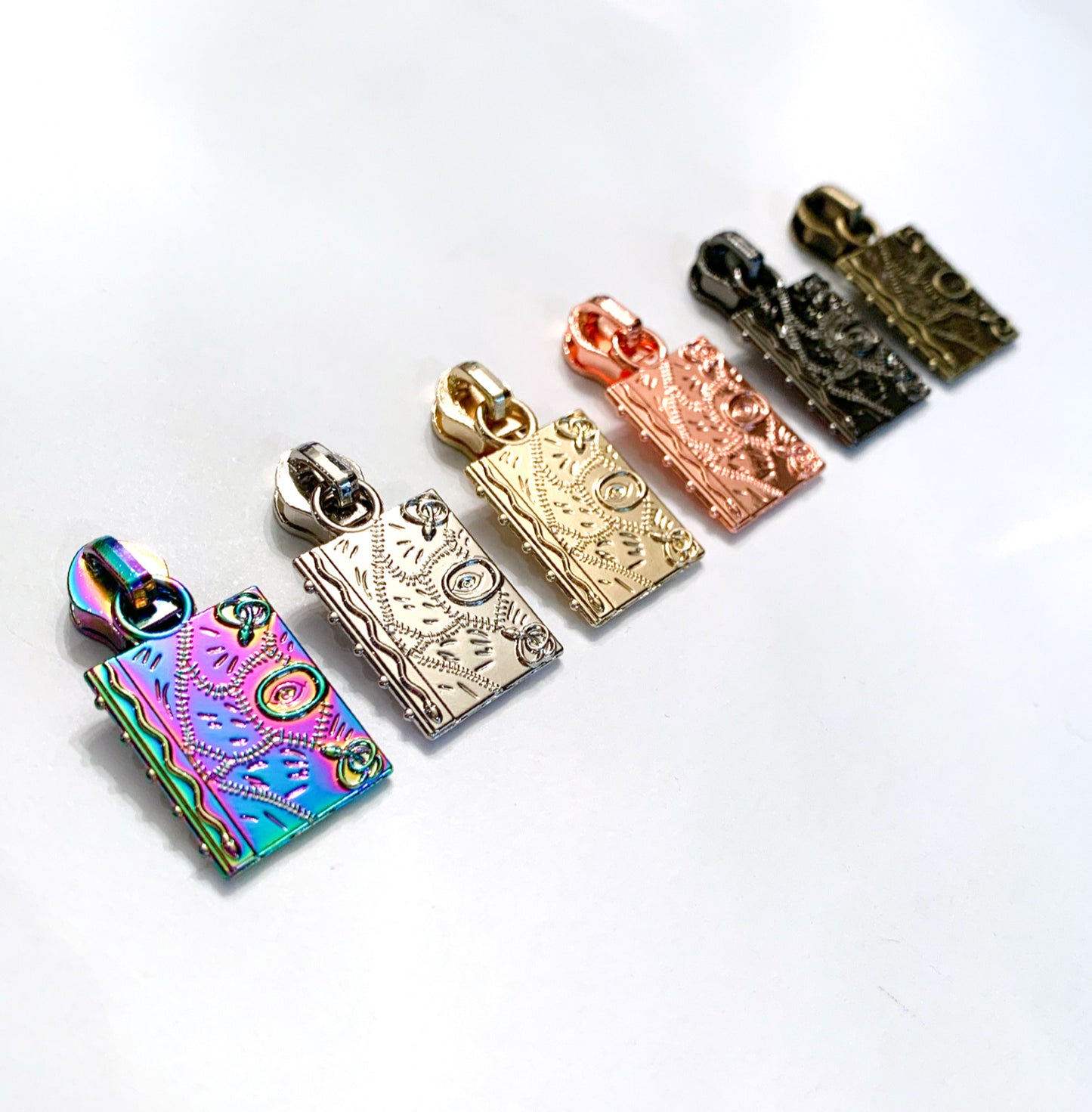Hardware - Spellbook Nylon Zipper Pulls #5