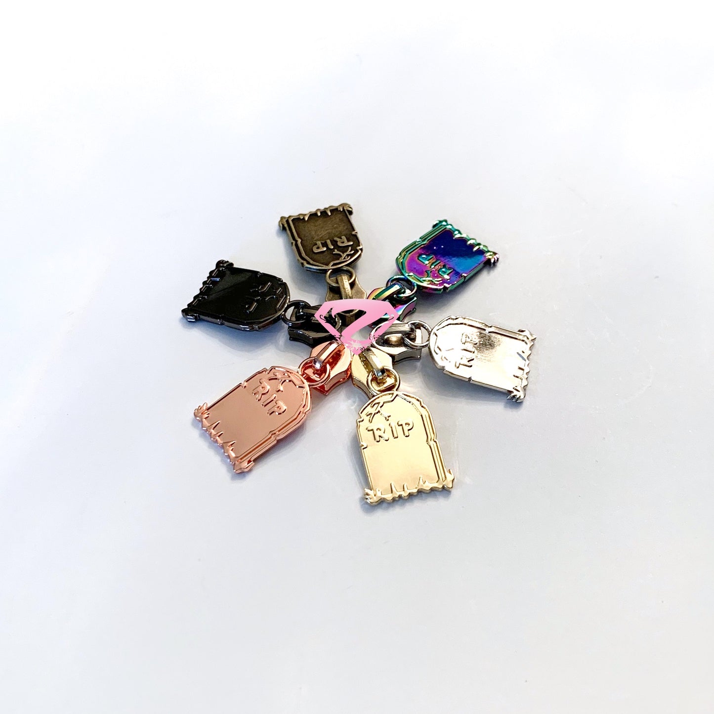 Hardware - Gravestone Nylon Zipper Pulls #5