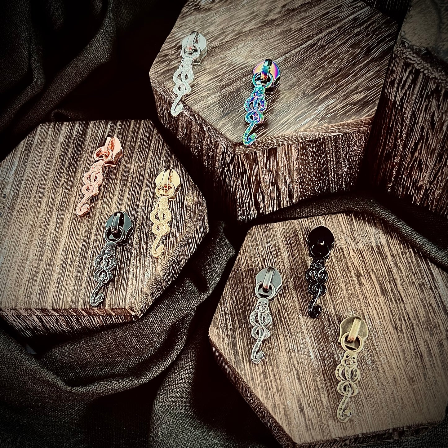 Hardware - Dark Mark Zipper Pulls #5