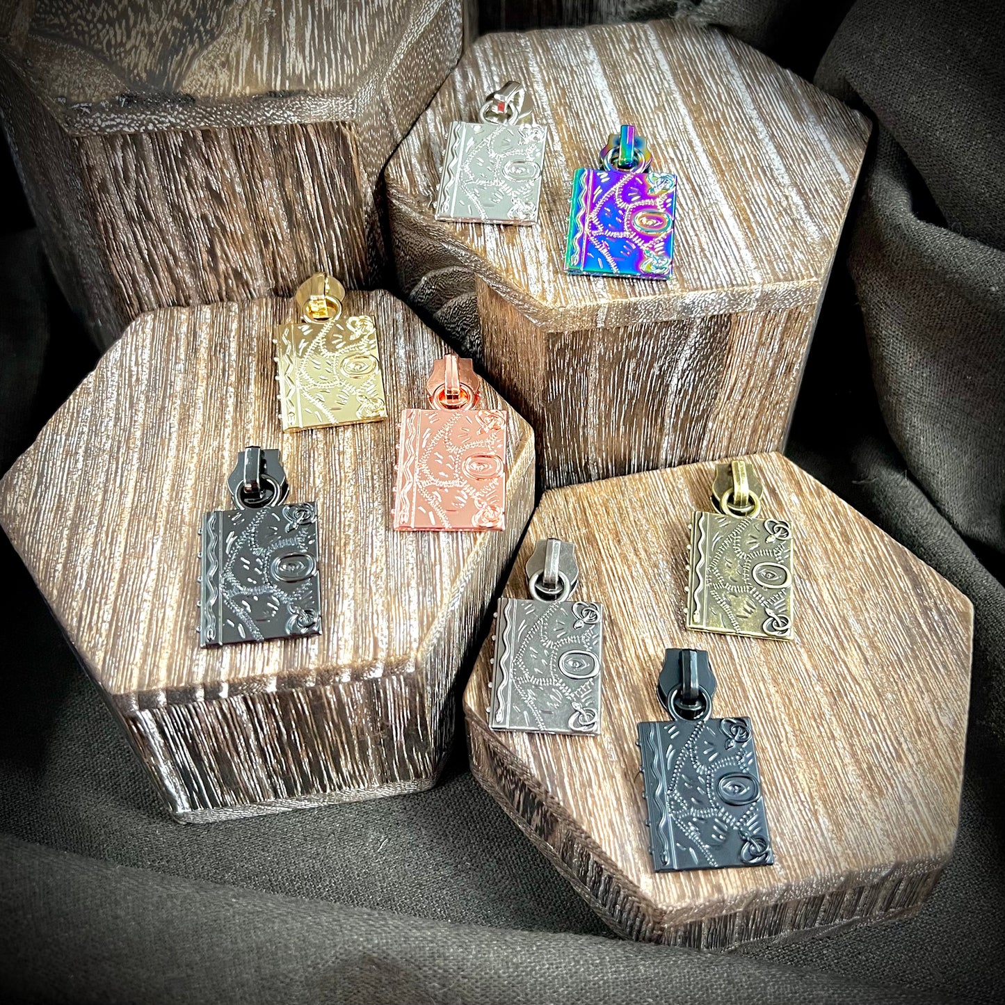 Hardware - Spellbook Nylon Zipper Pulls #5