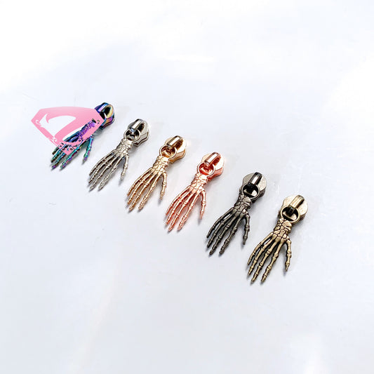 Hardware - Skeleton Hand Nylon Zipper Pulls #5