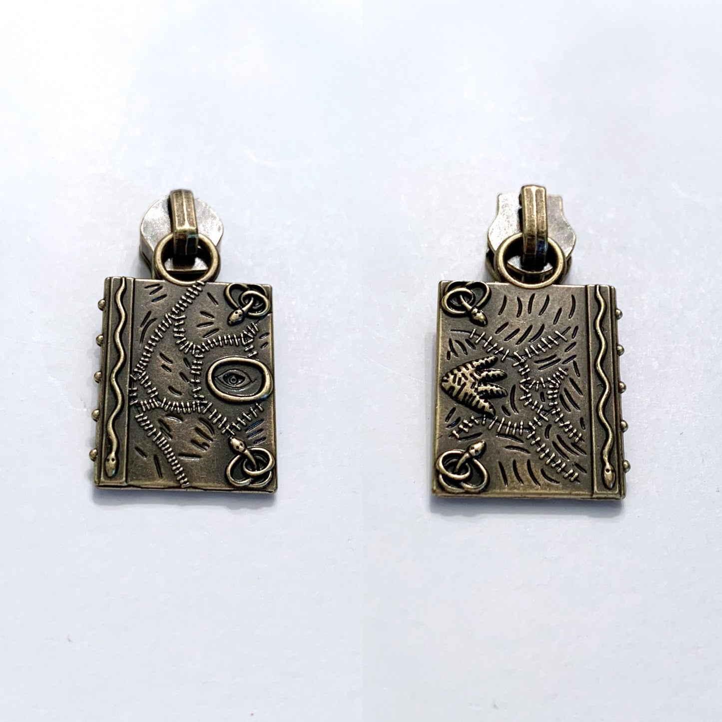 Hardware - Spellbook Nylon Zipper Pulls #5